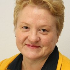 Pongrácz Judit, Prof. Dr.